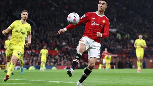 Cristiano Ronaldo marcó de penal ante el Brentford