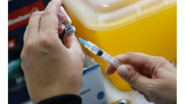 Proceso de vacunación contra la influenza.