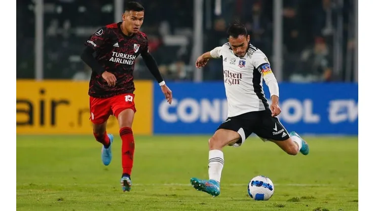 Suazo está en la órbita del fútbol europeo