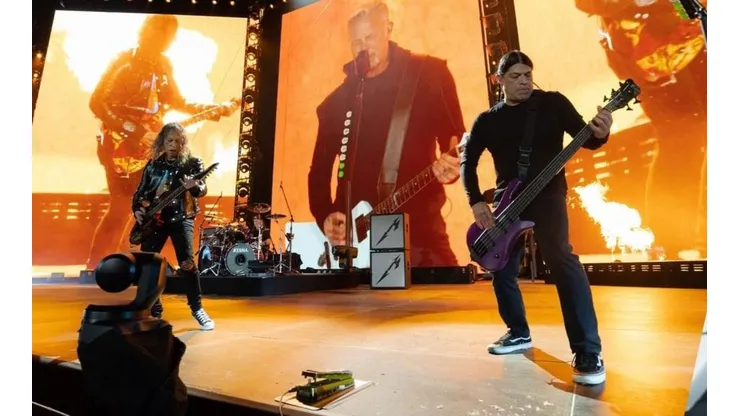 Metallica hizo un show de dos horas en el Club Hípico.