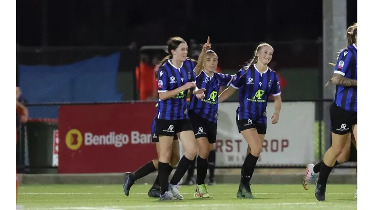 Nuevo triunfo del Salisbury Inter en Australia con doblete de Cote Rojas