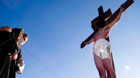 ¿Qué se conmemora el viernes santo y cuál es el origen?