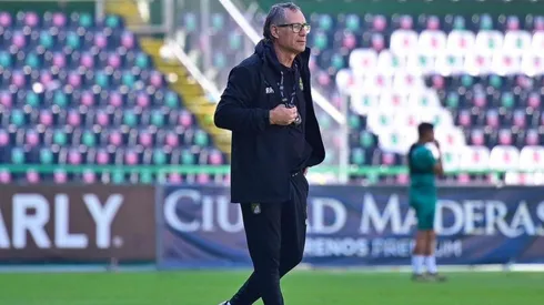 Ariel Holan es uno de las candidatos para llegar a la Roja