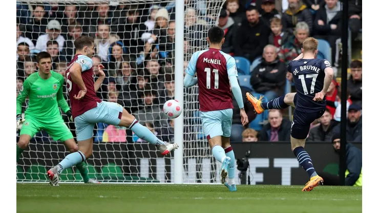 Manchester City a los cinco minutos ya estaba en ventaja con gol de Kevin De Bruyne.