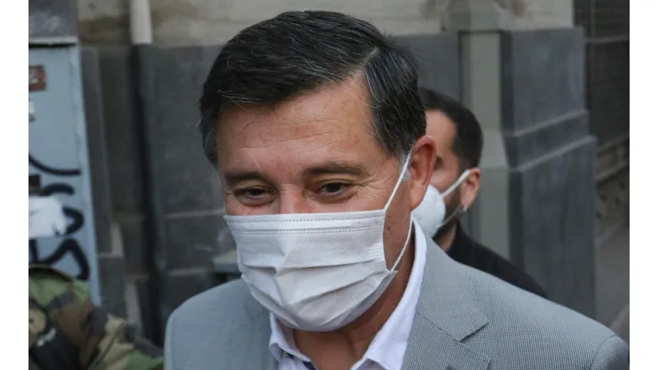 General (r) se presenta a declarar, pero guarda silencio
