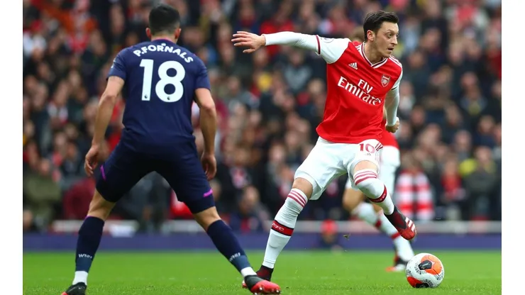 Mesut Özil en sus últimos meses con el Arsenal