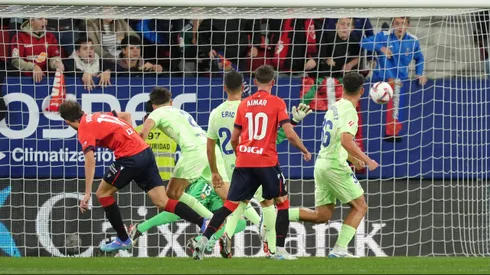 Osasuna dio el golpe ante Barcelona.