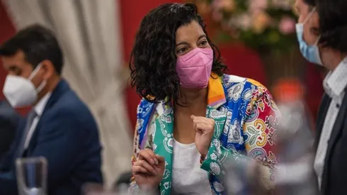 Ordenan arresto de delegada presidencial en el sur