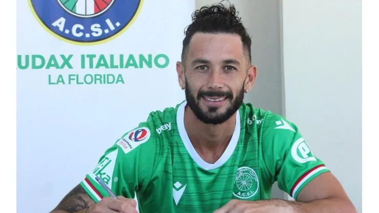 Ronald Fuentes reveló las razones de Marcelo Larrondo para dejar abruptamente Audax Italiano.