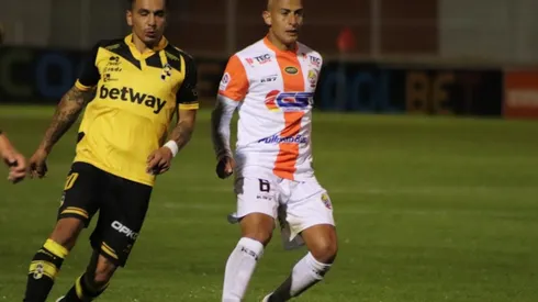 Camargo llegó a reforzar a Cobresal a fines de 2021 tras su triste paso por Deportes Melipilla, que terminó con los Potros descendidos por secretaría, y hoy pelea los primeros puestos del torneo.