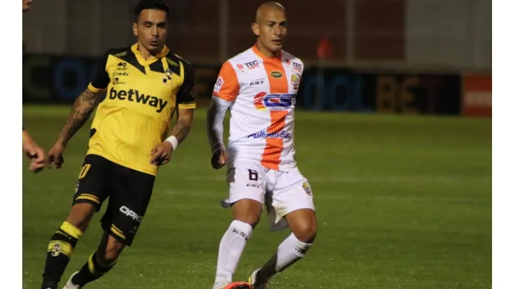 Camargo llegó a reforzar a Cobresal a fines de 2021 tras su triste paso por Deportes Melipilla, que terminó con los Potros descendidos por secretaría, y hoy pelea los primeros puestos del torneo.