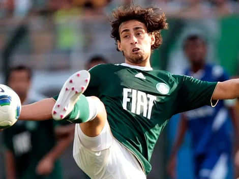 Mago Valdivia anticipa su retiro del fútbol