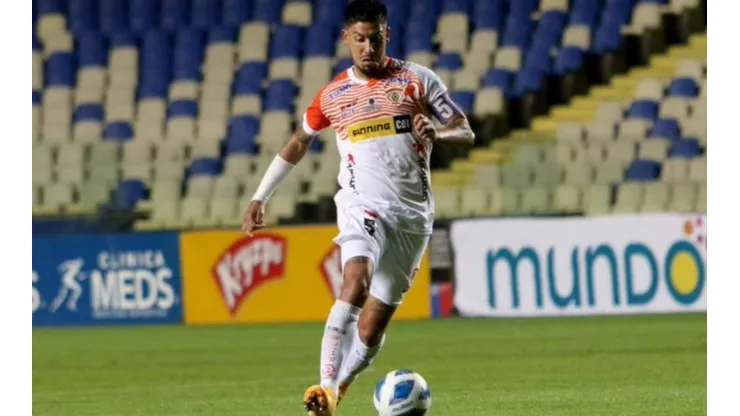 El capitán loíno sacó la voz del camarín dispuesto ayudar con el club.