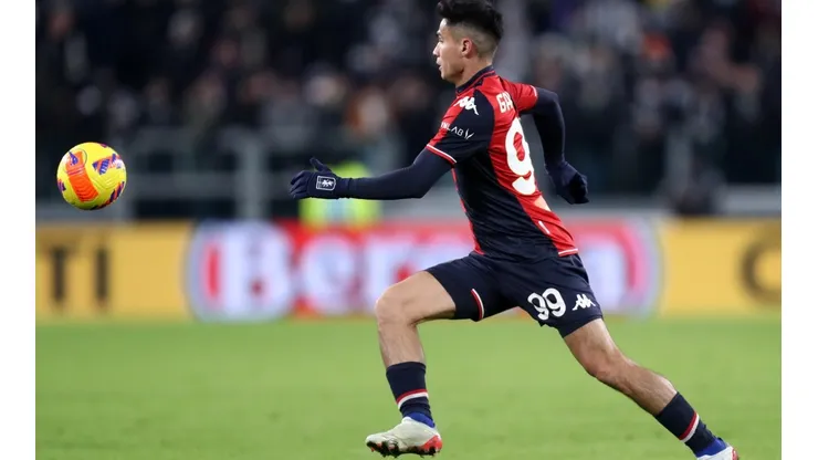 Pablo Galdames por fin celebra con Genoa