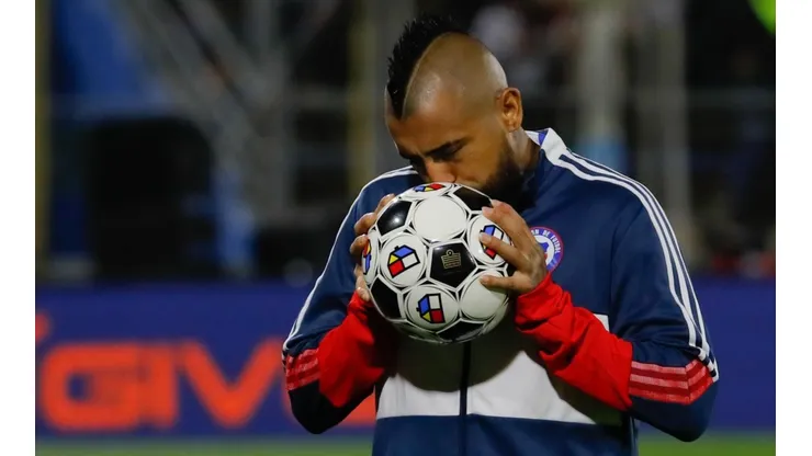 Arturo Vidal no se piensa retirar de la Roja.