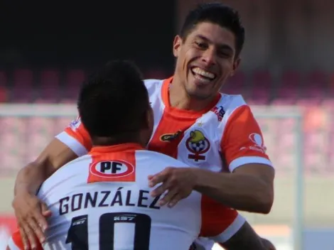 Cobresal salta a la cima