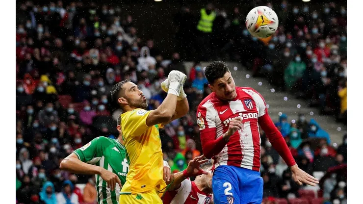 Claudio Bravo viene de dos partidos como titular.