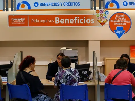 ¿Cuál es el monto del segundo pago y quién lo recibe?