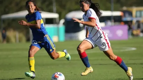 Vuelve el futfem en Argentina con solo una chilena: Camila Pavez