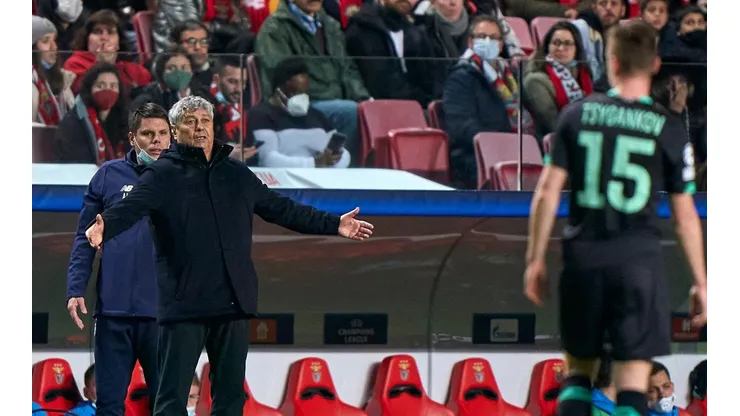 Lucescu se quedará junto a su equipo en Ucrania