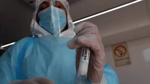 ¿Qué síntomas tiene Ómicron 2?