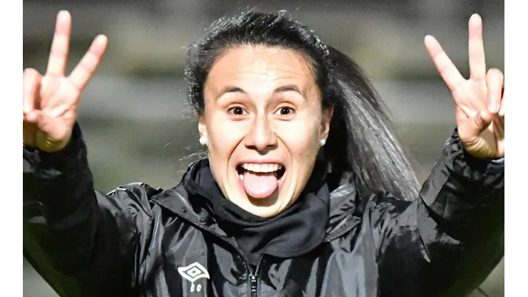 Camila Sáez brilla en España y está en el XI ideal de Primera Iberdrola