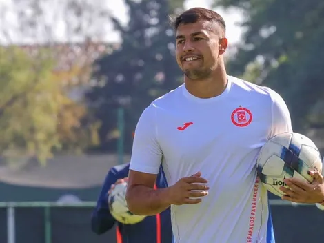 Fabián Estay aplaude debut de Iván Morales en el Cruz Azul