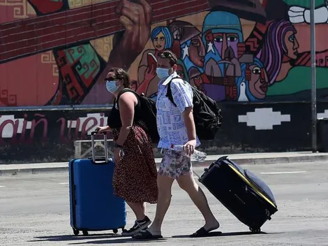 ¿Se puede viajar a otra región en Fase 2?