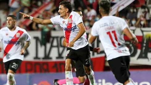 Curicó es el puntero exclusivo del Campeonato Nacional