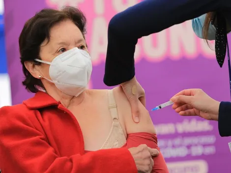 Cuarta Dosis Adultos Mayores: Consulta AQUÍ cuándo te toca vacunarte