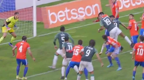 Bolivia logró empatar el partido tras un error en la salida