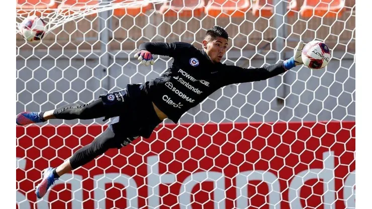 Araña Olivares aconseja a Brayan Cortés para el duelo en La Paz.
