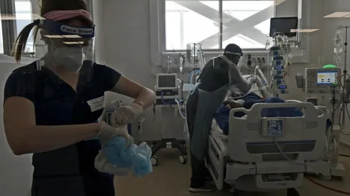 ¿Cuántos casos covid-19 hay este jueves en Chile?