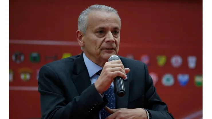 Castrilli utilizó sus redes sociales para responder el duro mensaje que le enviaron desde el Sifup y los invitó a reunirse para dialogar.