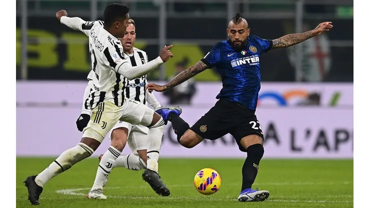 Arturo Vidal vuelve a la titularidad este miércoles