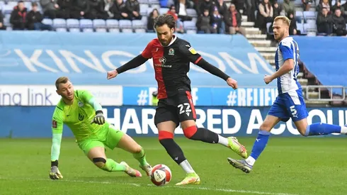 Paul Robinson pide al Blackburn cerrarle puertas y ventajas a Ben Brereton.