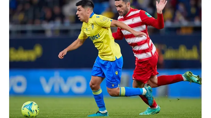 Alarcón se vistió de héroe y le dio un agónico triunfo a su equipo en la Copa del Rey, por lo que la prensa española destacó su actividad.