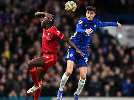 Chelsea y Liverpool sacan chispas en un partido que celebra más el City