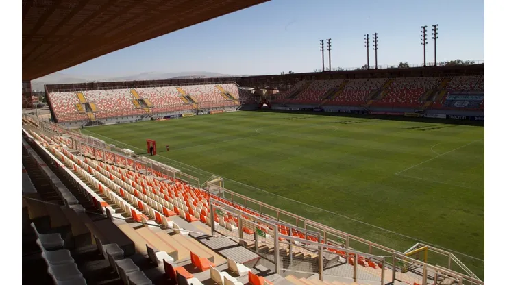 La selección chilena jugará por los puntos ante Argentina camino al Mundial de Qatar en el inédito estadio Zorros del Desierto de Calama.