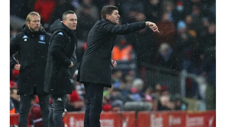 Steven Gerrard fue bien recibido por parte de Anfield en su regreso.