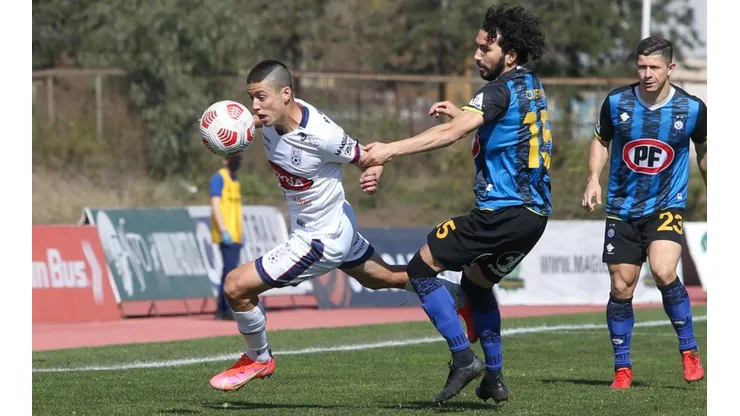 Huachipato se juega la vida este domingo ante Deportes Melipilla