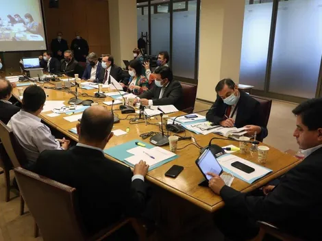 Suspenden sesión del Cuarto Retiro en Comisión Mixta