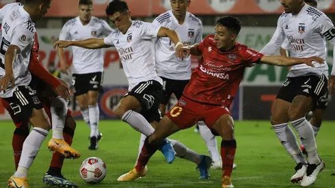 Colo Colo tuvo que jugar con juveniles y suplentes ante Ñublense y Audax Italiano por sendos brotes de coronavirus