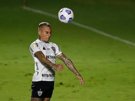 Mineiro con Edu Vargas remonta y queda a un paso del título