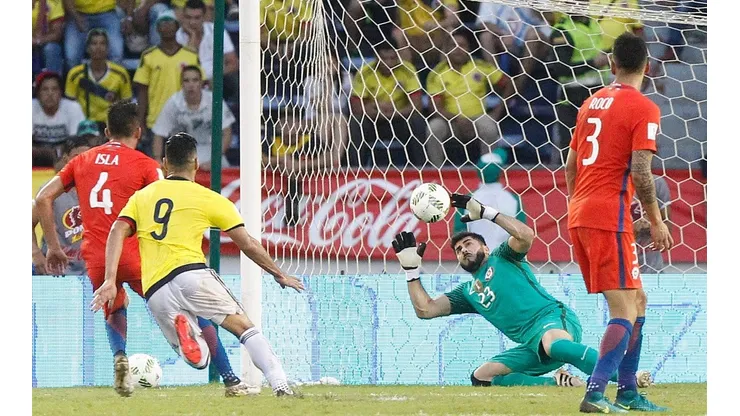 Johnny Herrera fue en la era de Pizzi donde tuvo más participación en la Roja