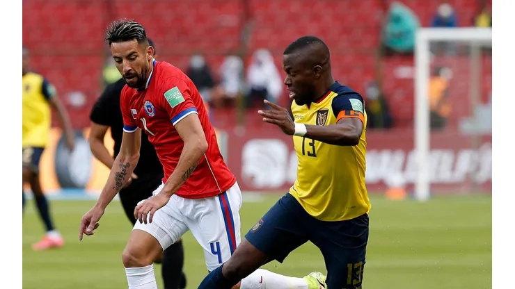 Mauricio Isla es uno de los retornos de la Selección Chilena ante Ecuador por la última jornada del 2021 de las Eliminatorias Sudamericanas al Mundial de Qatar 2022.
