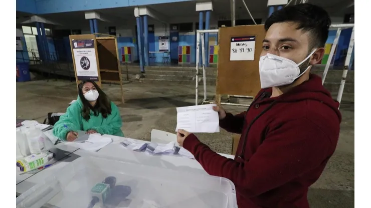 Presentan proyecto para subir el pago a Vocales de Mesa