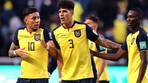 Gustavo Alfaro tiene lista su formación para enfrentar a Chile