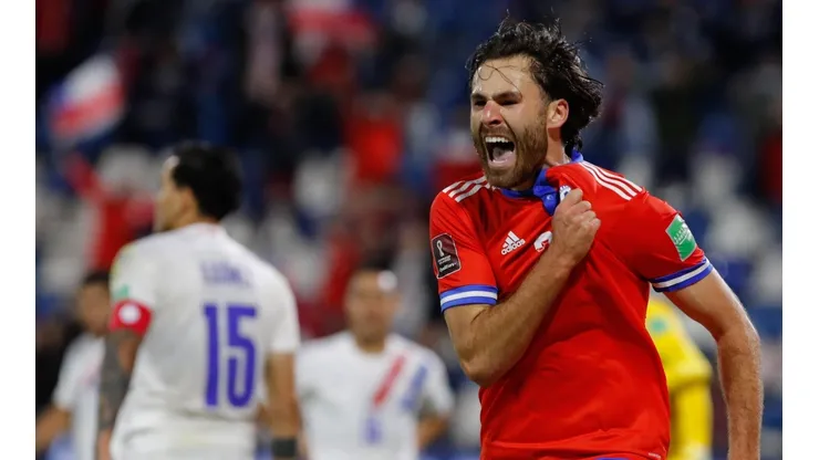 Ben Brereton es una de las cartas de gol para la Selección Chilena esta noche ante Paraguay. ¡Vamos Chile!