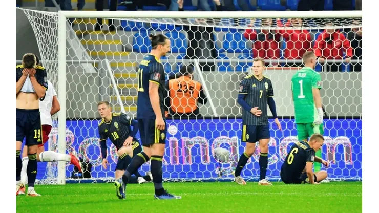 Georgia le amarga la vida a Suecia en regreso de Zlatan